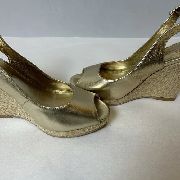 Lilly Pulitzer Shoes Womens 5.5 Gold Sandals Wedge Heels Slingback Kristen - Picture 4 of 15